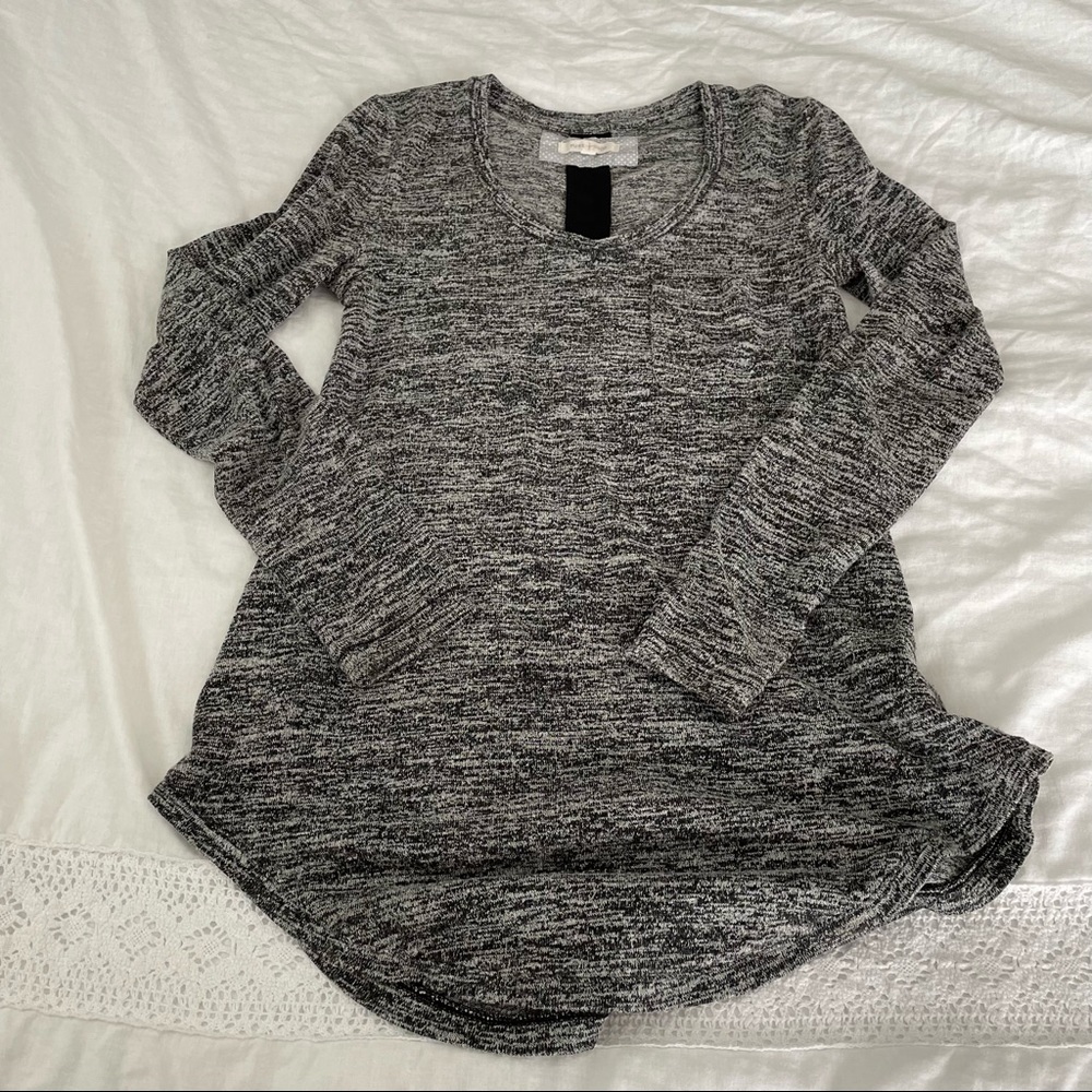 Pure + Good Long Sleeve Heathered Grey Knit Top Tunic Long Sleeve Anthropologie